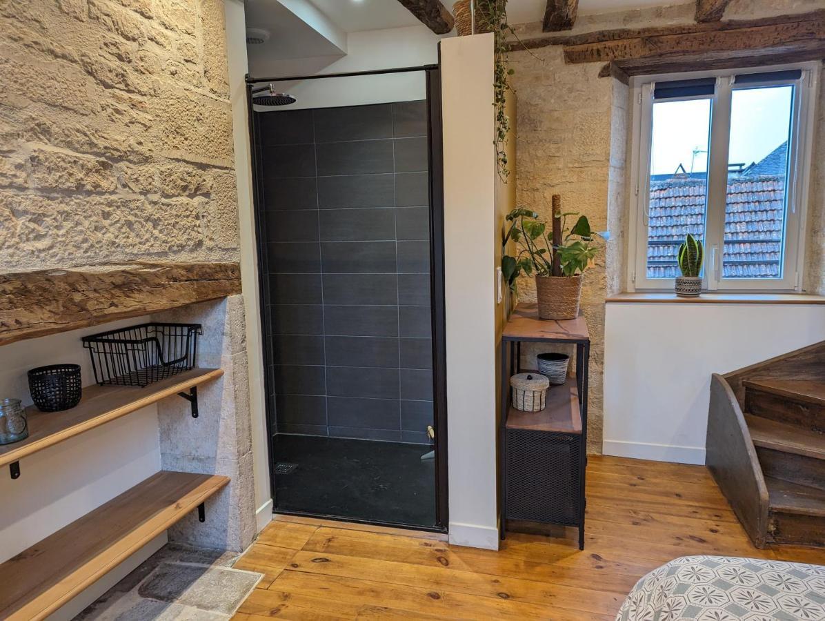 Hébergement de vacances Maison De Bourg Cressensac-Sarrazac